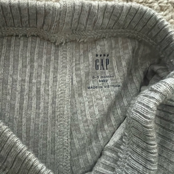 NEW two piece baby girl set - Picture 2 of 2